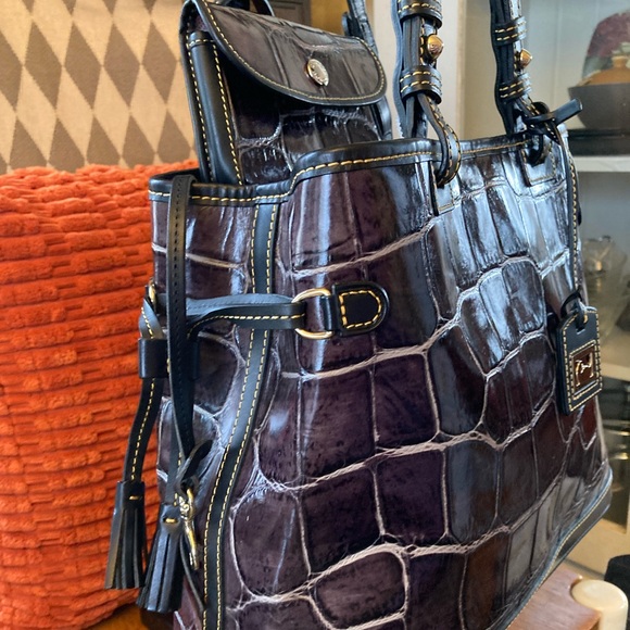 Dooney & Bourke Croc Embossed Black / Eggplant Tote - Picture 7 of 13